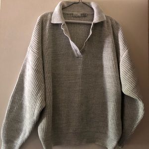 Grey women’s sweater size Large